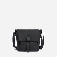 Hitch Crossbody Bag Small (Black)