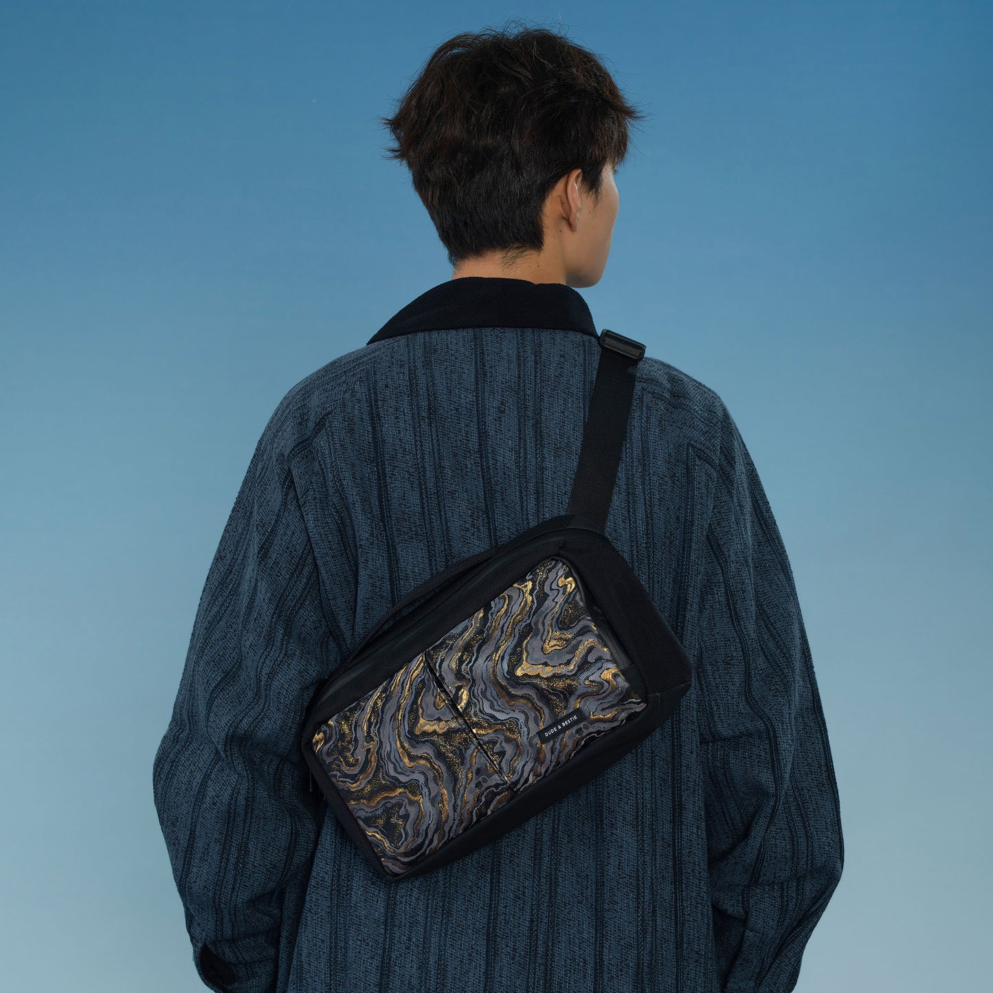 Mount 斜背包 - 「墨流」限定版