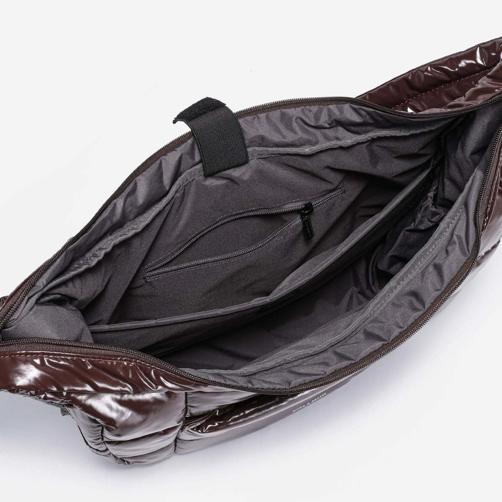 Hobo Puff Bag Polish (Brown)