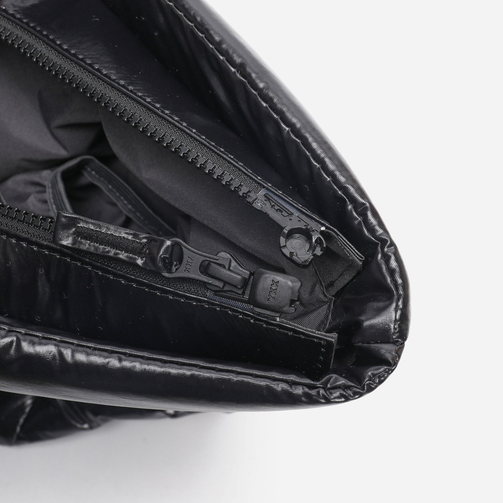 Puff Tote Polish (Black)