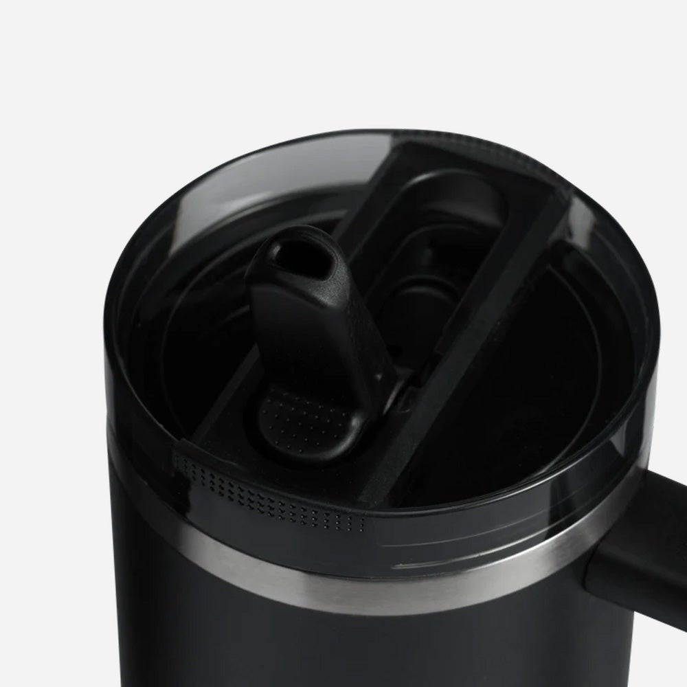 Stanley 1913 The Quencher ProTour Flip Straw Tumbler 30 OZ in Black 2.0