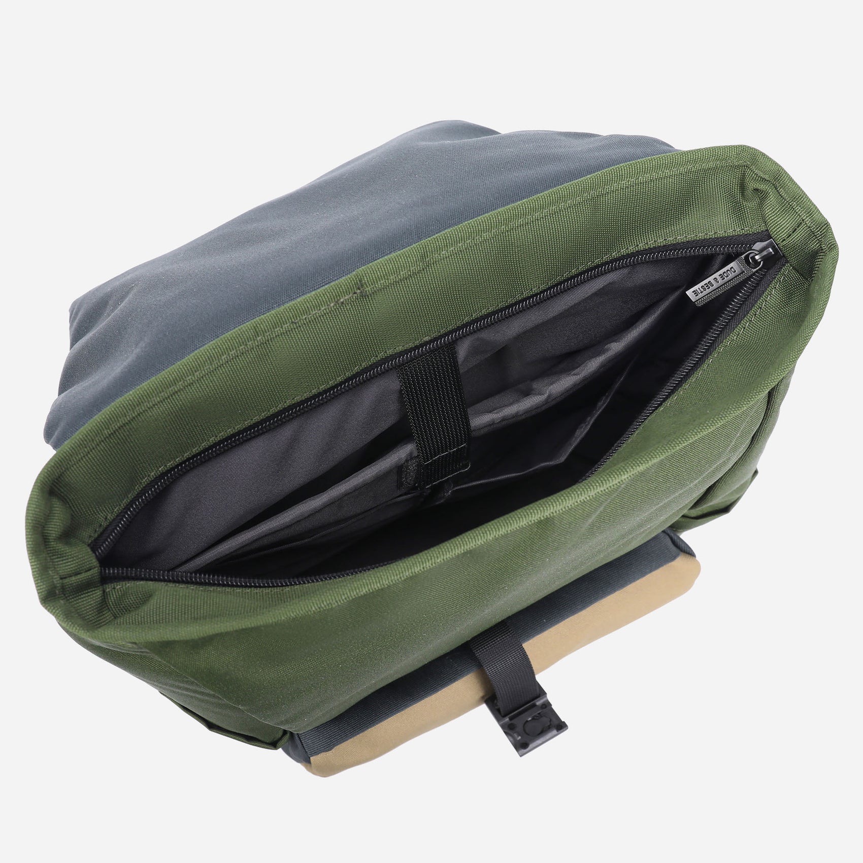 Hitch Backpack (Jungle)