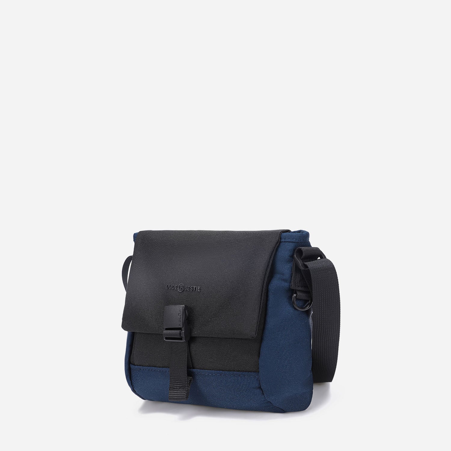 Hitch Small Crossbody Bag (Midnight)