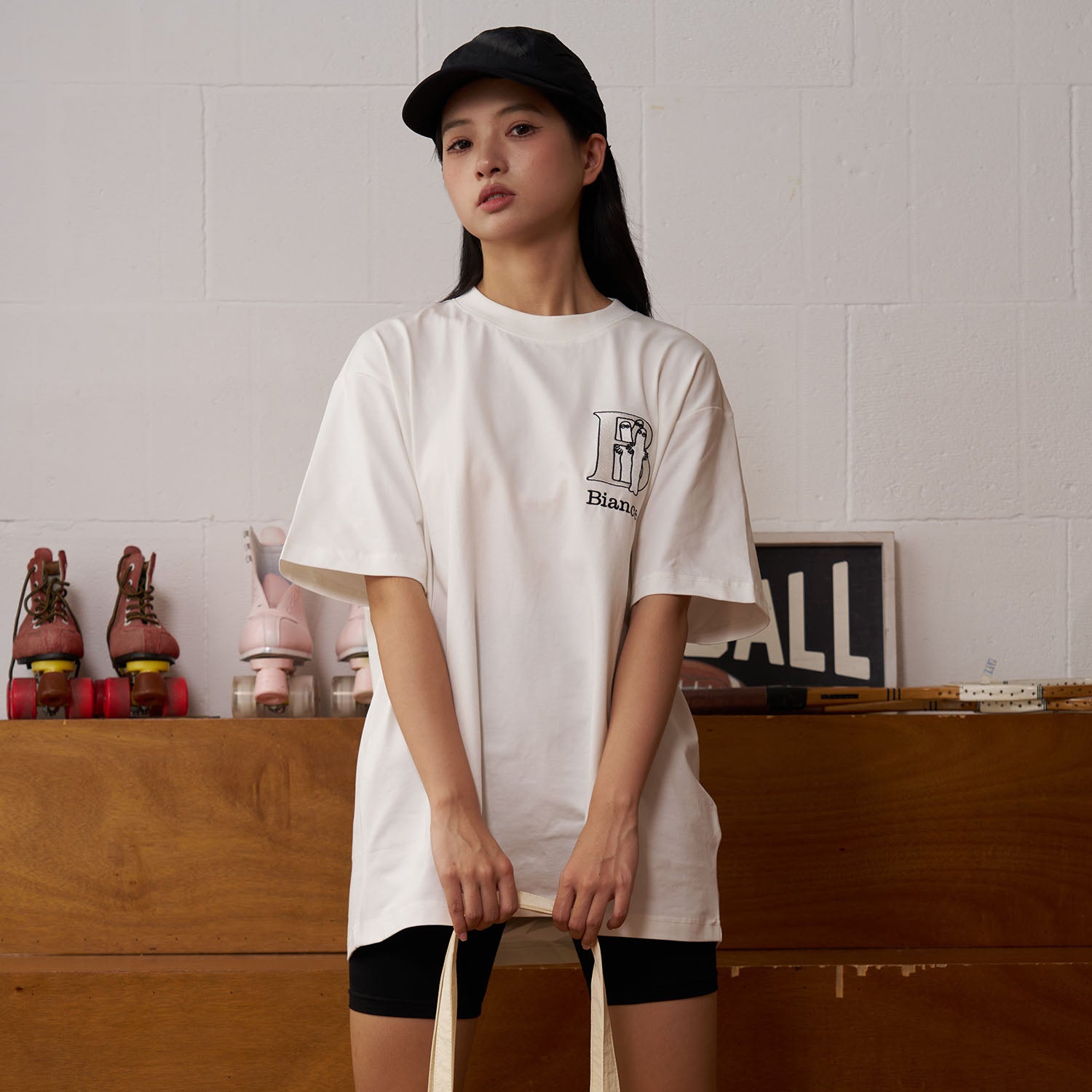 Moomin ABC T-Shirt  Dude & Bestie (B)