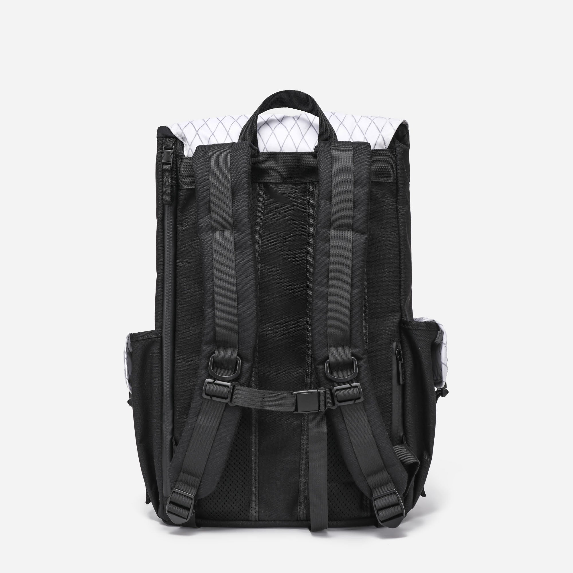  Predator ブラック スパイク 収納バッグ付き Predator X-PAC 背包| 16吋防水機能電腦袋(翻蓋及抽繩式) – Dude & Bestie