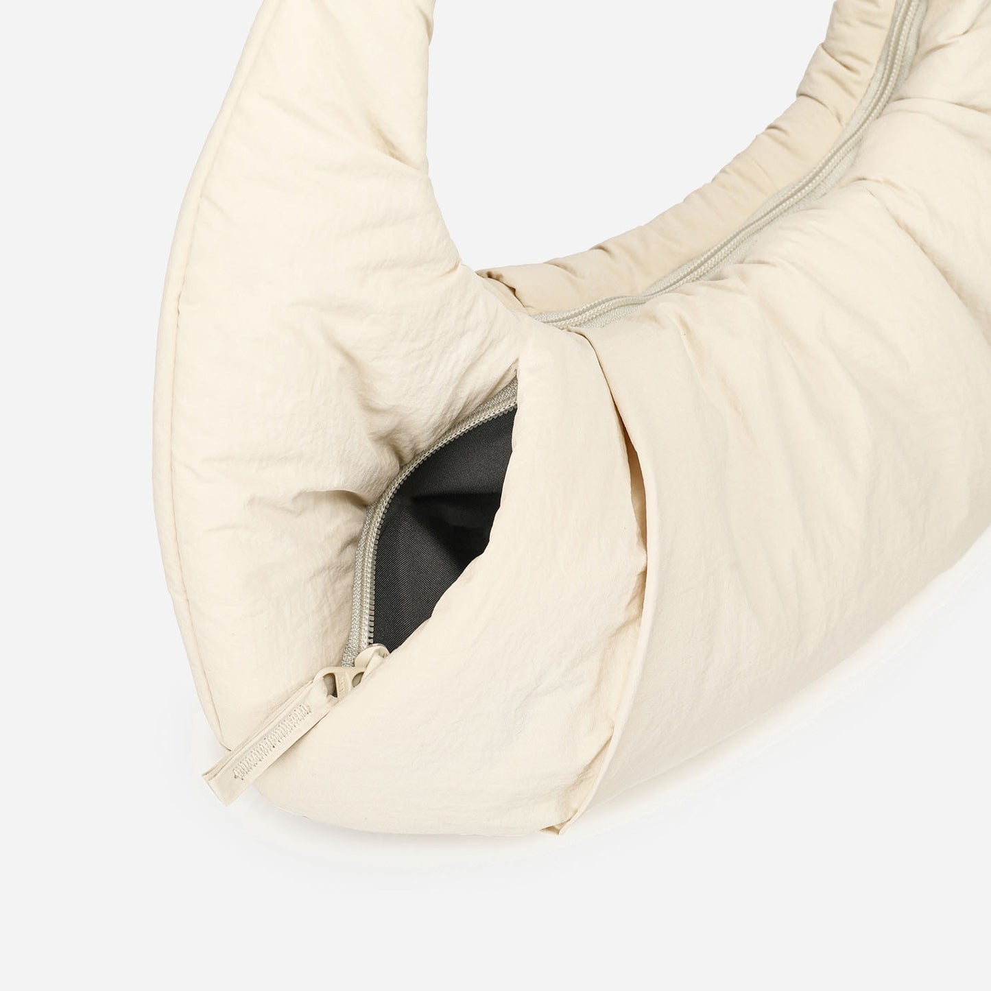Puff Croissant Bag (Milk)