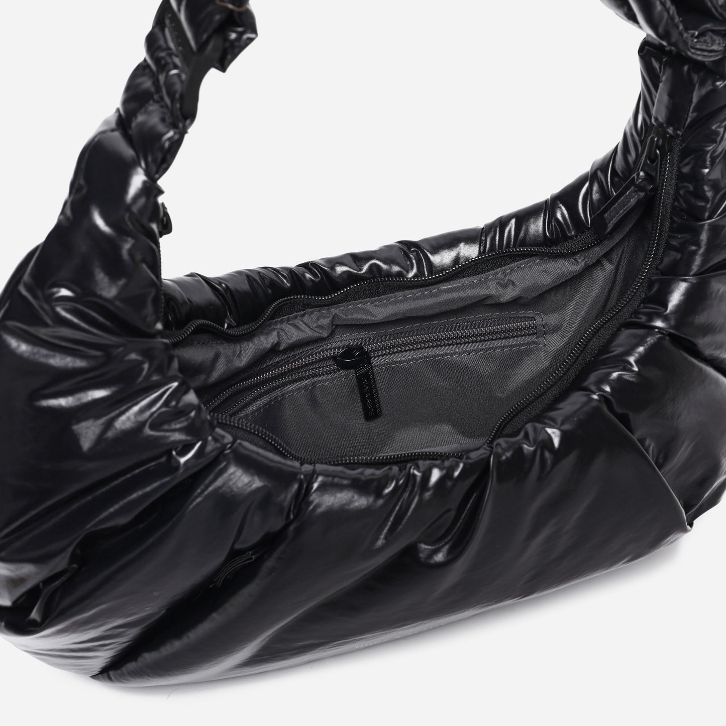 Puff Croissant Polish (Black)