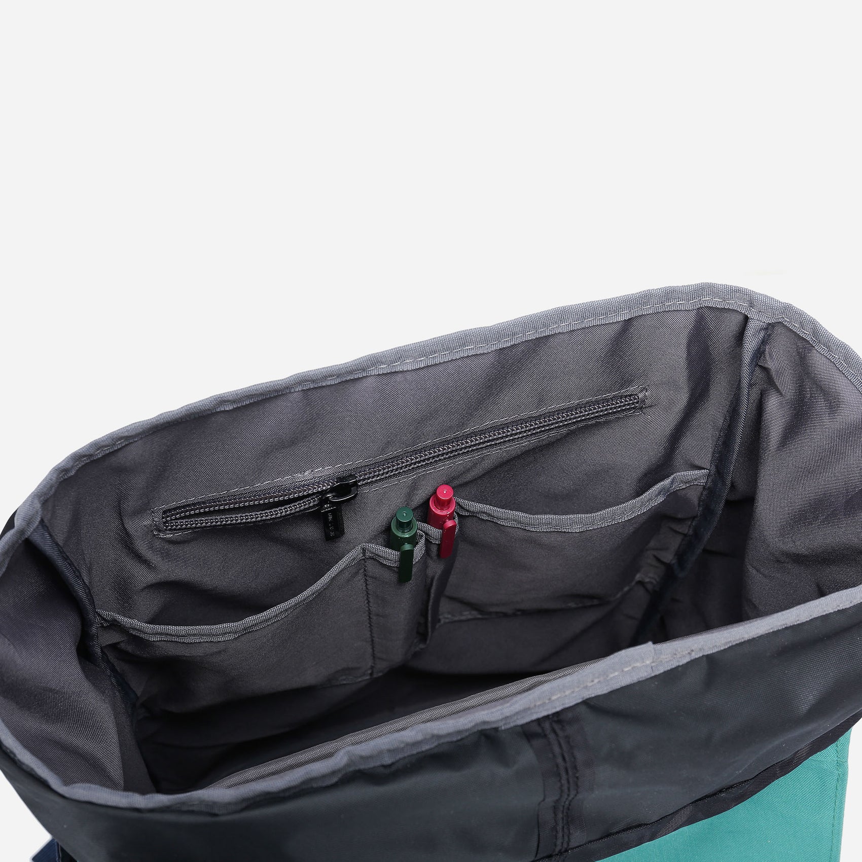 Macchiato Backpack (Navy/ Green)